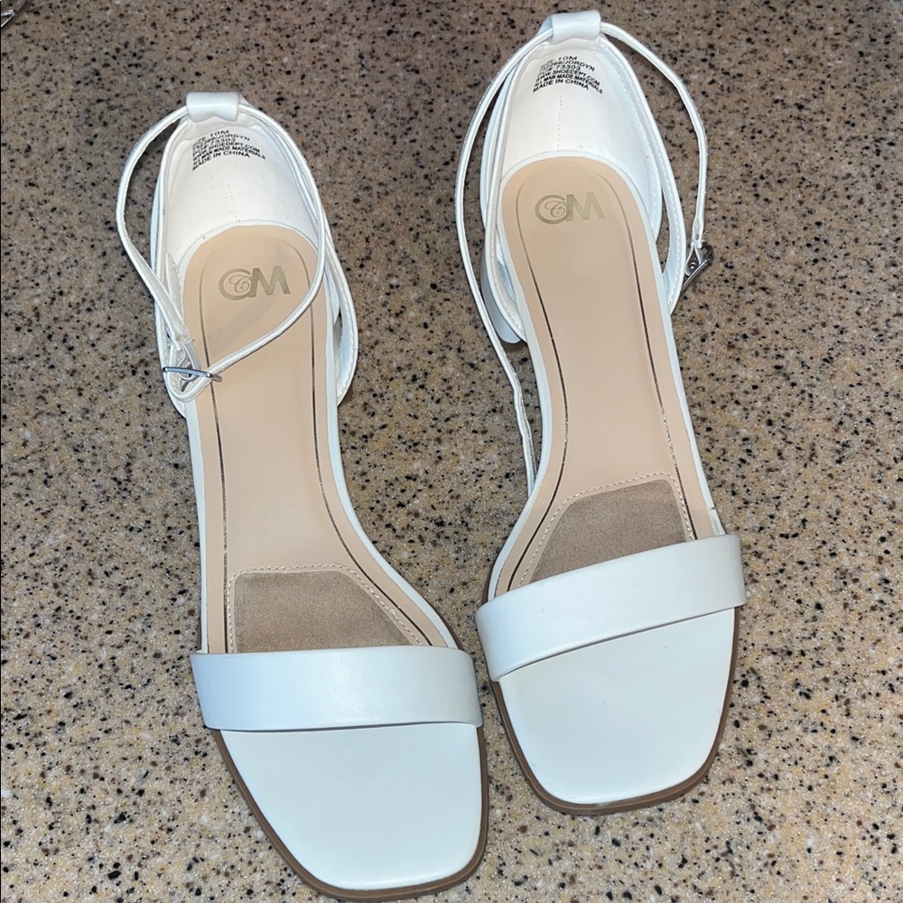 Elegant White Sandals with Ankle Strap